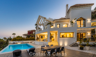 Modern mediterranean, new luxury villa for sale in an exclusive gated community in Marbella - Benahavís 805193 