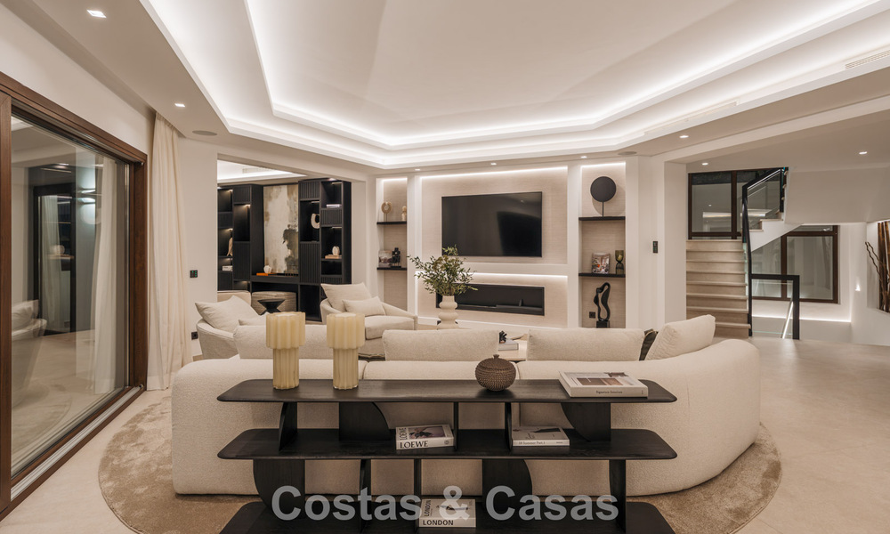 Modern mediterranean, new luxury villa for sale in an exclusive gated community in Marbella - Benahavís 805198