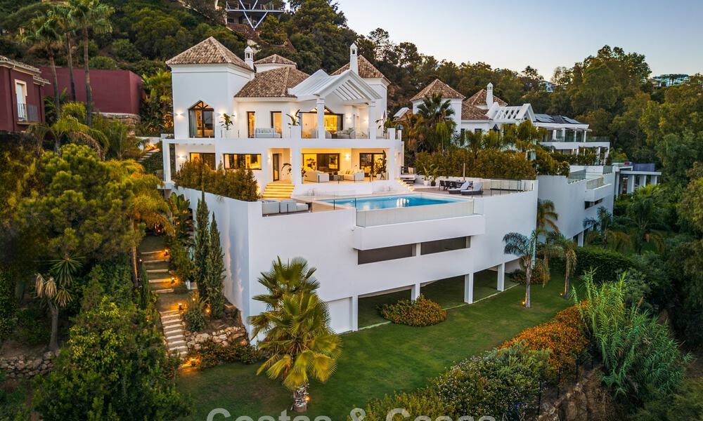 Modern mediterranean, new luxury villa for sale in an exclusive gated community in Marbella - Benahavís 805201