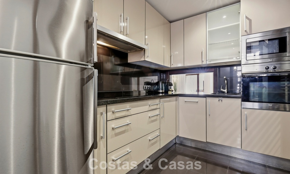 Modern penthouse for sale in a frontline beach complex on the New Golden Mile between Marbella and Estepona 805430