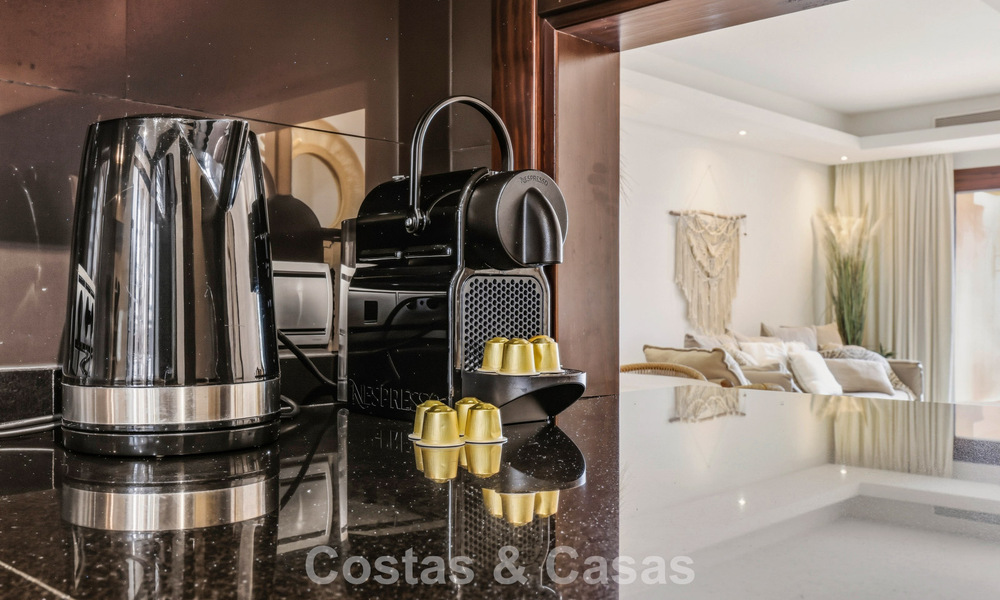 Modern penthouse for sale in a frontline beach complex on the New Golden Mile between Marbella and Estepona 805431