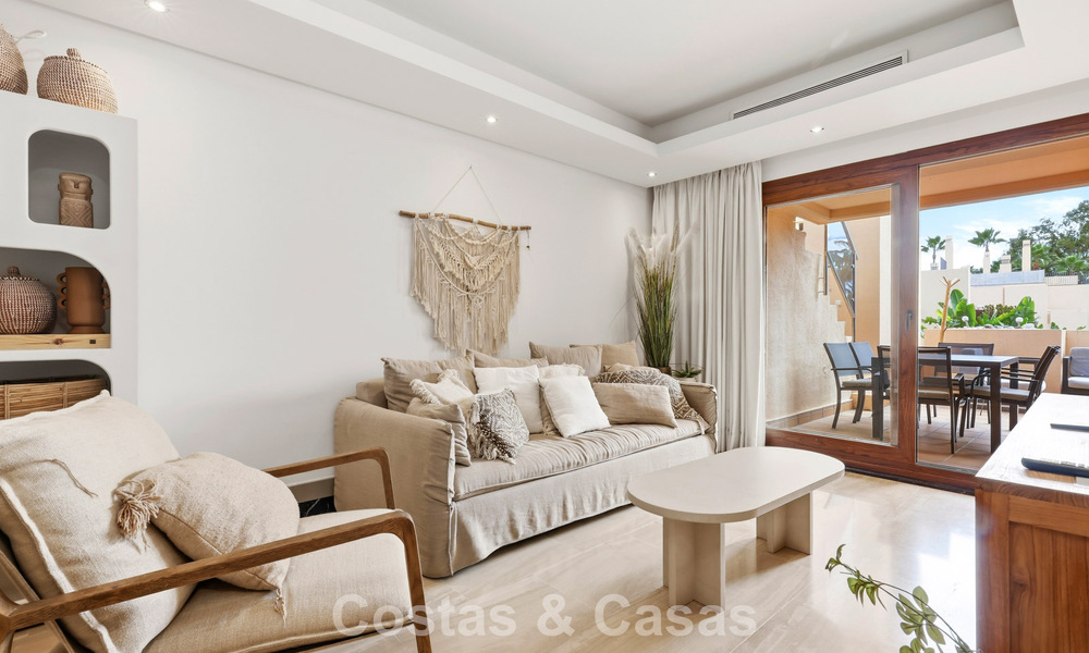 Modern penthouse for sale in a frontline beach complex on the New Golden Mile between Marbella and Estepona 805438