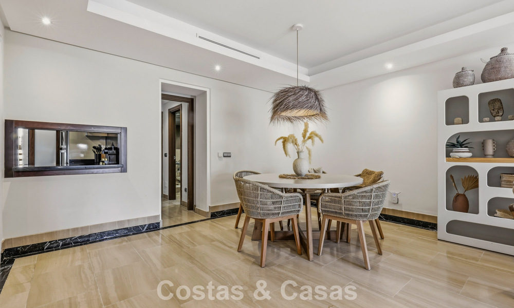 Modern penthouse for sale in a frontline beach complex on the New Golden Mile between Marbella and Estepona 805441