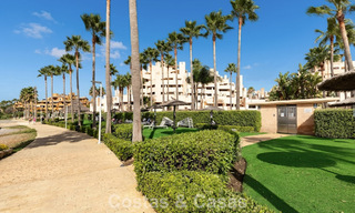 Modern penthouse for sale in a frontline beach complex on the New Golden Mile between Marbella and Estepona 805453 