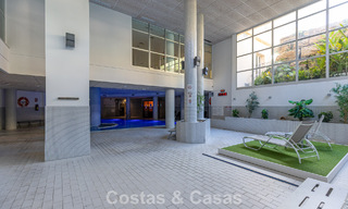Modern penthouse for sale in a frontline beach complex on the New Golden Mile between Marbella and Estepona 805474 