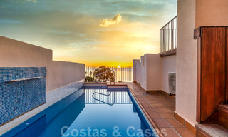 Bahia de la Plata: Modern Apartments for sale in a beachfront complex on the New Golden Mile between Marbella - Estepona 805010 