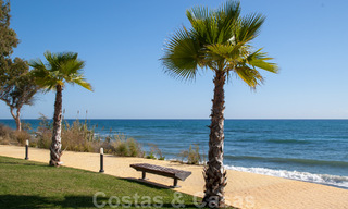 Bahia de la Plata: Modern Apartments for sale in a beachfront complex on the New Golden Mile between Marbella - Estepona 805050 