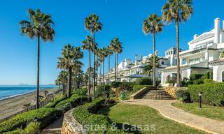 Prestigious penthouse with exceptional terrace for sale in a beachfront complex on the New Golden Mile, Marbella - Estepona 805104 