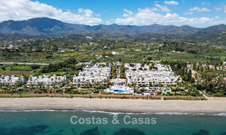 Prestigious penthouse with exceptional terrace for sale in a beachfront complex on the New Golden Mile, Marbella - Estepona 805119 