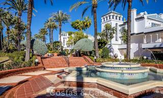 Prestigious penthouse with exceptional terrace for sale in a beachfront complex on the New Golden Mile, Marbella - Estepona 805122 