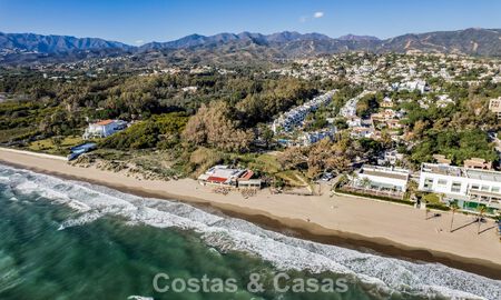 Apartments for sale in a frontline beach complex in Elviria, East Marbella 805127