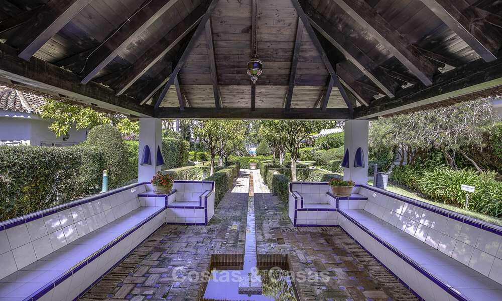 Apartments for sale in a frontline beach complex in Elviria, East Marbella 805156