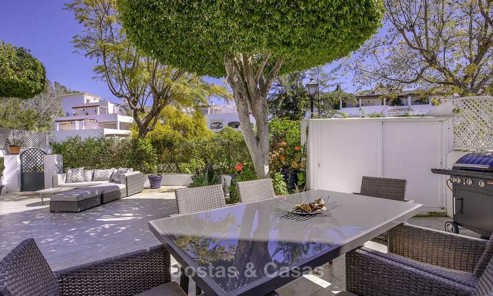 Apartments for sale in a frontline beach complex in Elviria, East Marbella 805162