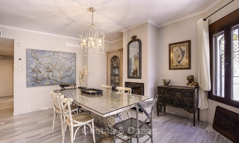 Apartments for sale in a frontline beach complex in Elviria, East Marbella 805164