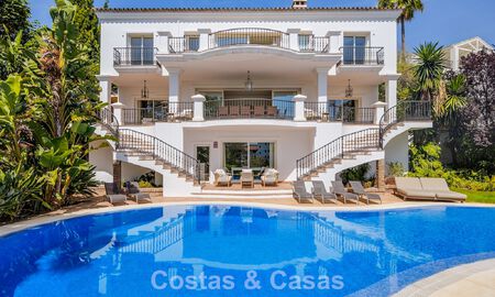 Grand Mediterranean luxury villa for sale on the golf course in La Quinta, Marbella - Benahavís 805539