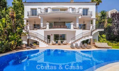 Grand Mediterranean luxury villa for sale on the golf course in La Quinta, Marbella - Benahavís 805539