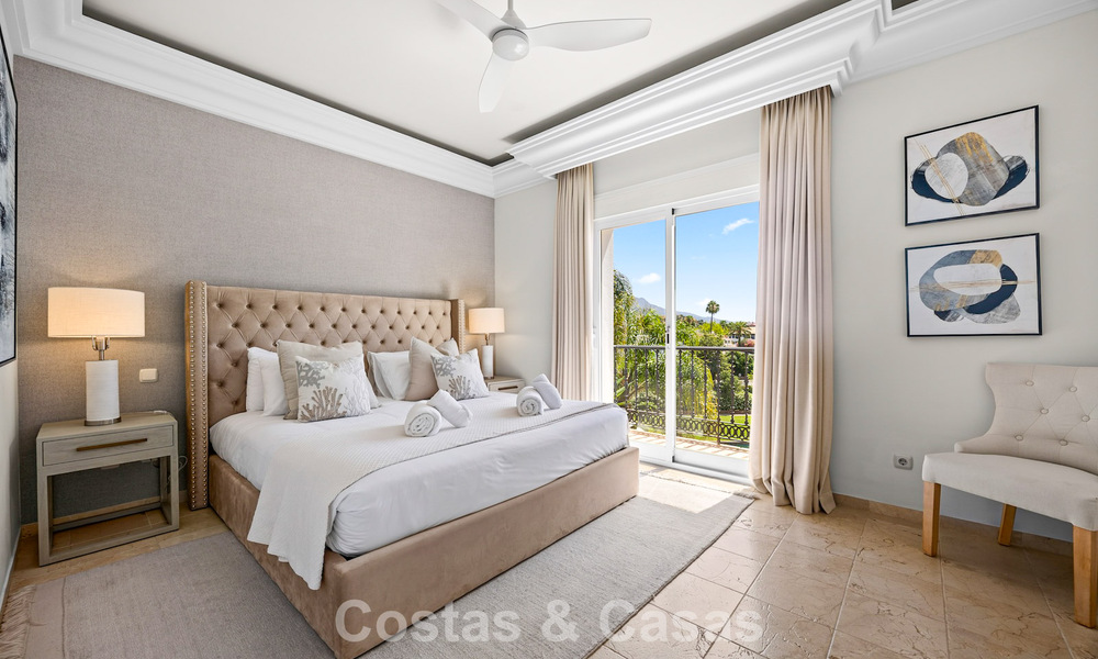 Grand Mediterranean luxury villa for sale on the golf course in La Quinta, Marbella - Benahavís 805555