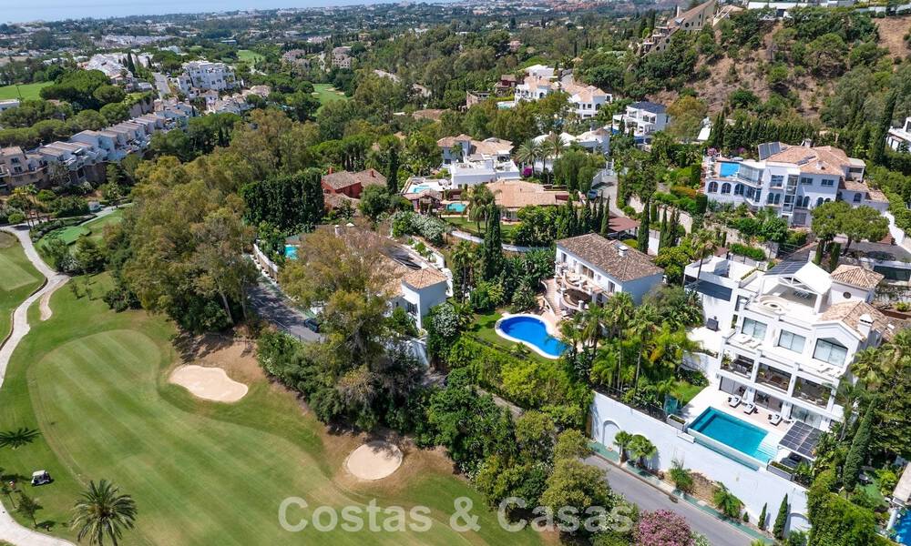 Grand Mediterranean luxury villa for sale on the golf course in La Quinta, Marbella - Benahavís 805562