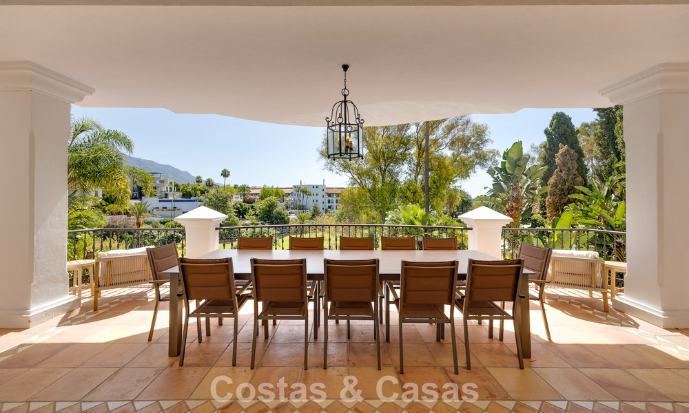 Grand Mediterranean luxury villa for sale on the golf course in La Quinta, Marbella - Benahavís 805577