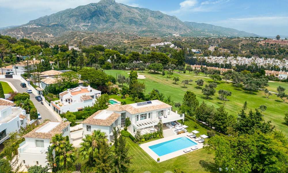 Houses for sale in “Peña Blanca” a 24h secure community, surrounded by the Aloha Golf course in Nueva Andalucia, Marbella 805230