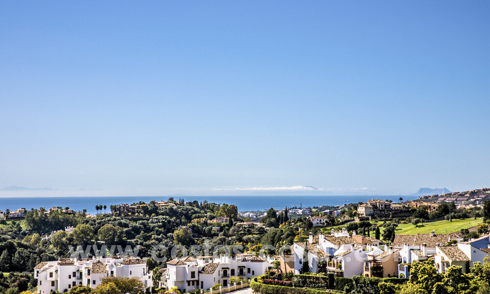 Modern luxury apartments for sale with sea views in Botanic, a secure gated complex in prestigious Benahavís - Marbella 805481