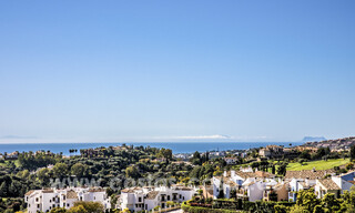 Modern luxury apartments for sale with sea views in Botanic, a secure gated complex in prestigious Benahavís - Marbella 805481 