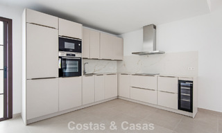 5 exclusive townhouses for sale in the charming old town of Estepona 805618 