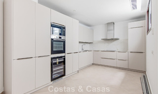 5 exclusive townhouses for sale in the charming old town of Estepona 805631 
