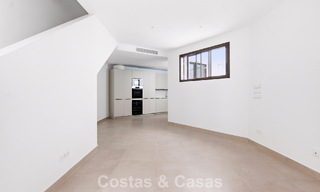 5 exclusive townhouses for sale in the charming old town of Estepona 805641 