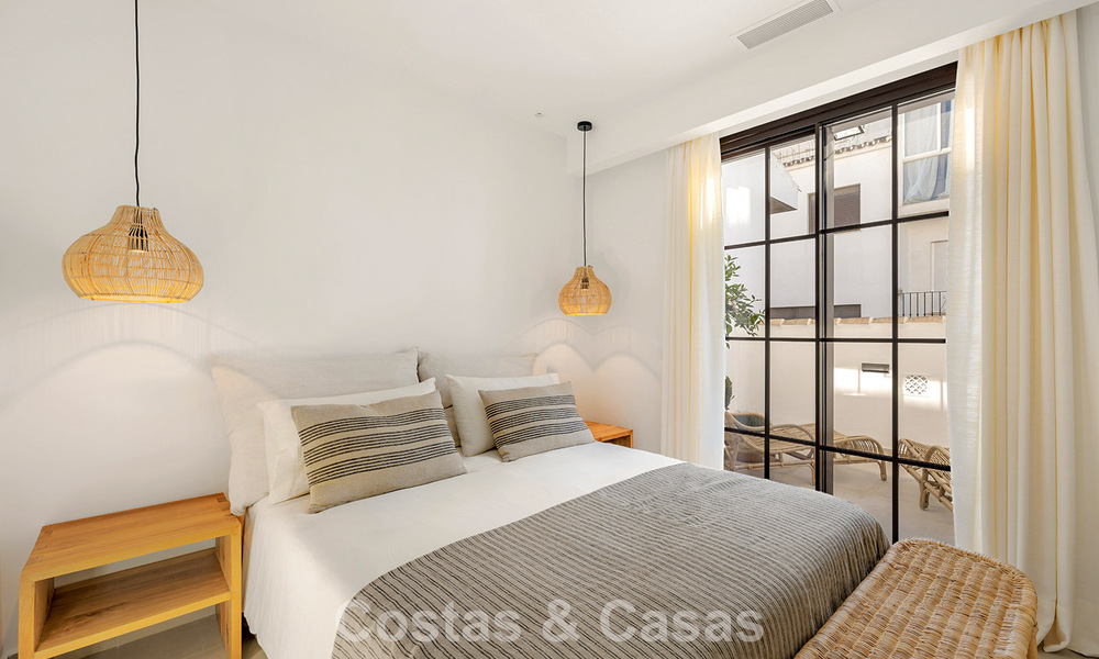 5 exclusive townhouses for sale in the charming old town of Estepona 805647