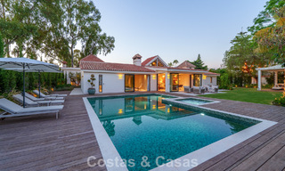 Luxurious single-storey villa with heated swimming pool for sale, beachside near Puerto Banús and San Pedro, Marbella 805781 