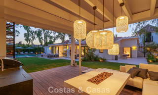 Luxurious single-storey villa with heated swimming pool for sale, beachside near Puerto Banús and San Pedro, Marbella 805786 