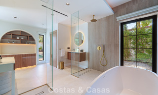 Luxurious single-storey villa with heated swimming pool for sale, beachside near Puerto Banús and San Pedro, Marbella 805806 