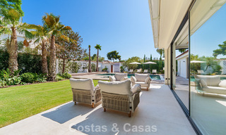 Luxurious single-storey villa with heated swimming pool for sale, beachside near Puerto Banús and San Pedro, Marbella 805831 