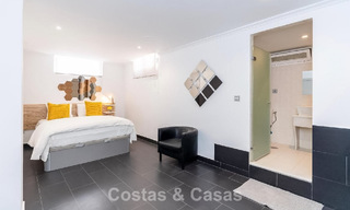Modern Spanish villa with large swimming pool for sale in Nueva Andalucia, Marbella 805926 