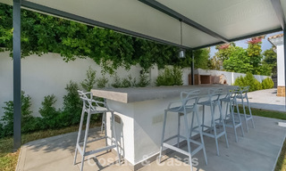 Modern Spanish villa with large swimming pool for sale in Nueva Andalucia, Marbella 805935 