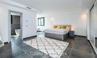 Modern Spanish villa with large swimming pool for sale in Nueva Andalucia, Marbella 805942 
