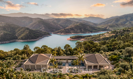 Luxury total renovation project with private peninsula and panoramic lake views in Istán, Marbella 805854