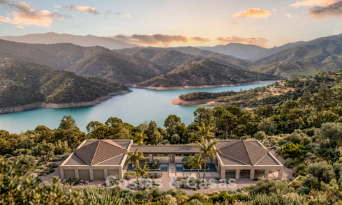 Luxury total renovation project with private peninsula and panoramic lake views in Istán, Marbella 805854