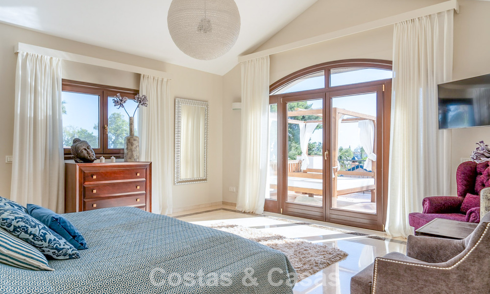 Spacious Andalusian villa with sea views for sale in El Rosario, East Marbella 805965