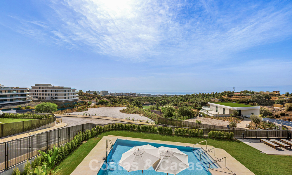 New duplex apartment with panoramic sea views for sale on the New Golden Mile between Marbella and Estepona 806114