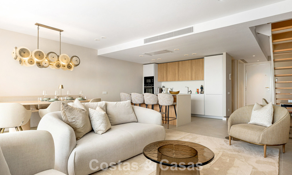 New duplex apartment with panoramic sea views for sale on the New Golden Mile between Marbella and Estepona 806118