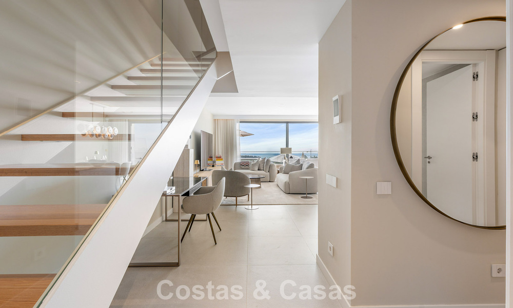 New duplex apartment with panoramic sea views for sale on the New Golden Mile between Marbella and Estepona 806125