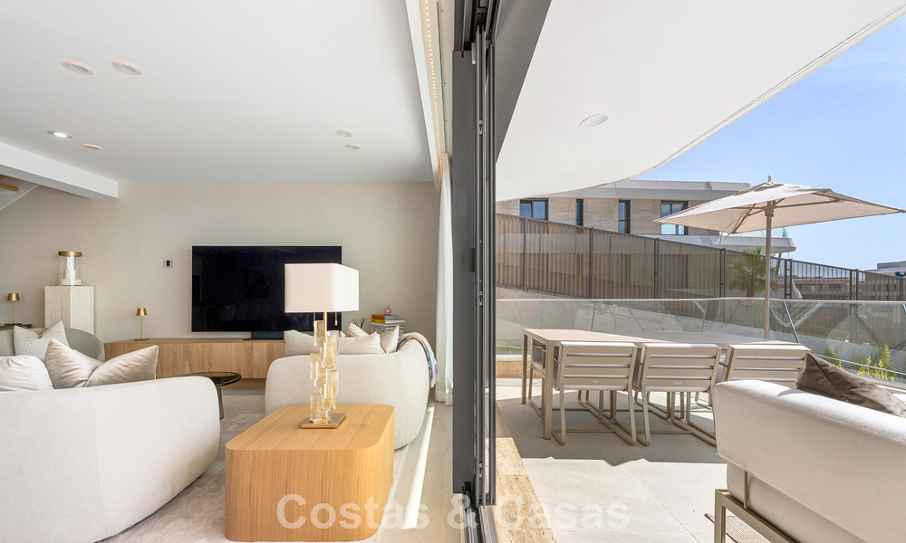 New duplex apartment with panoramic sea views for sale on the New Golden Mile between Marbella and Estepona 806132