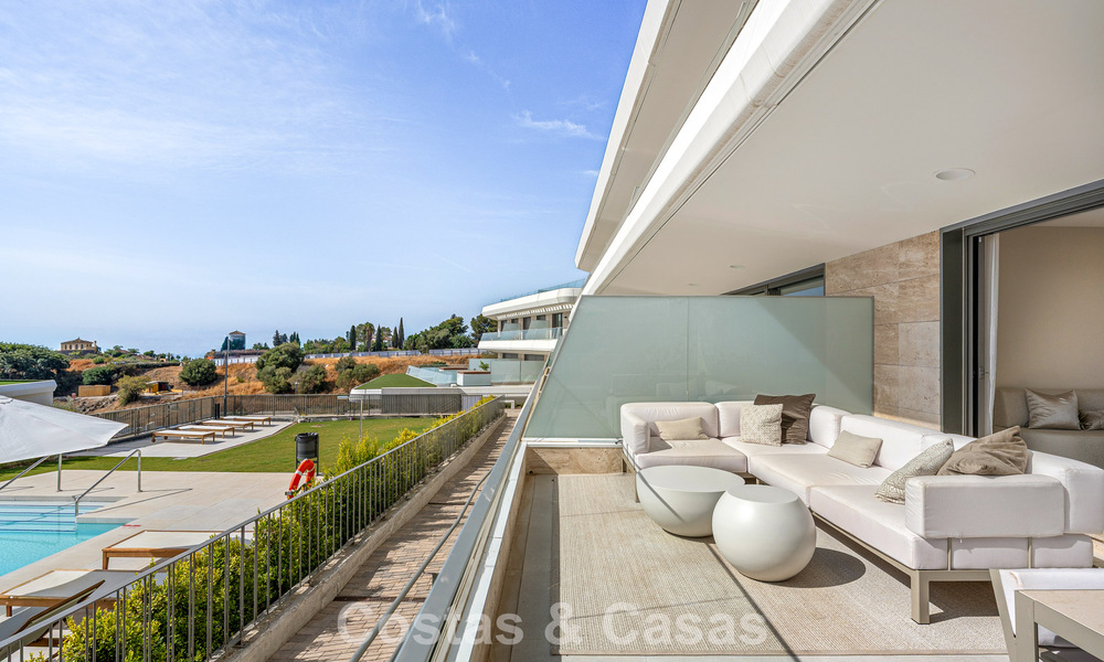 New duplex apartment with panoramic sea views for sale on the New Golden Mile between Marbella and Estepona 806133