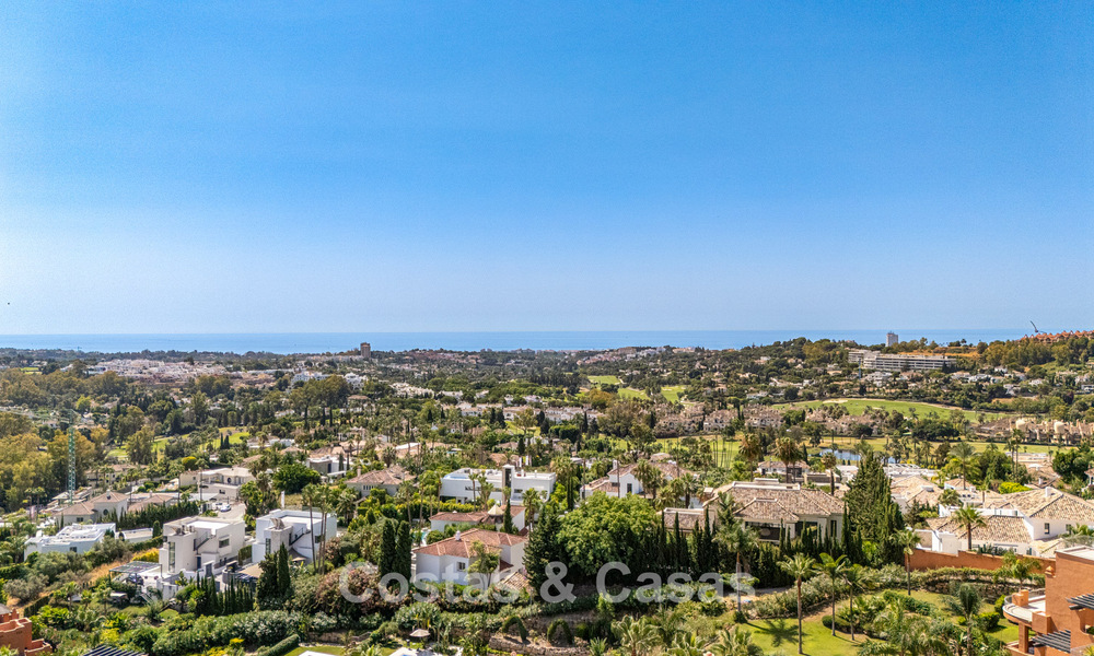 Fully renovated apartment with panoramic sea views for sale in the golf valley of Nueva Andalucía, Marbella 806158