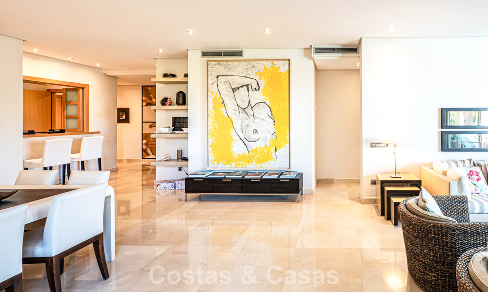 Exclusive ground-floor apartment with private garden for sale on Marbella’s Golden Mile 806206
