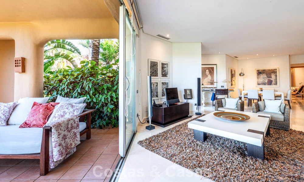 Exclusive ground-floor apartment with private garden for sale on Marbella’s Golden Mile 806212