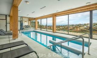 Turnkey, spacious apartment for sale in an Andalusian resort-style complex in Marbella - Benahavís 806237 