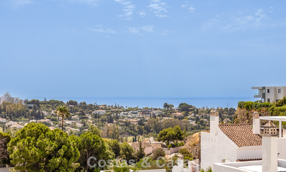 Turnkey, spacious apartment for sale in an Andalusian resort-style complex in Marbella - Benahavís 806260